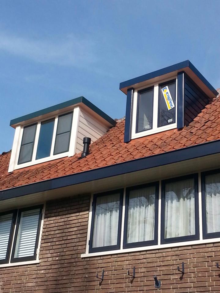 Inmiddels hebben we de 5de dakkapel in deze mooie  straat te Zeist gemonteerd.