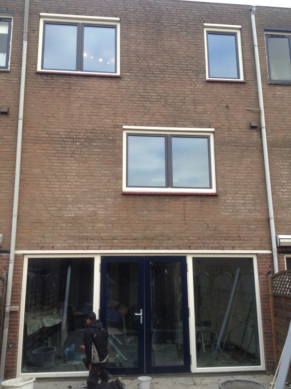 Kunststof kozijnen en openslaande deuren geplaatst te Utrecht.